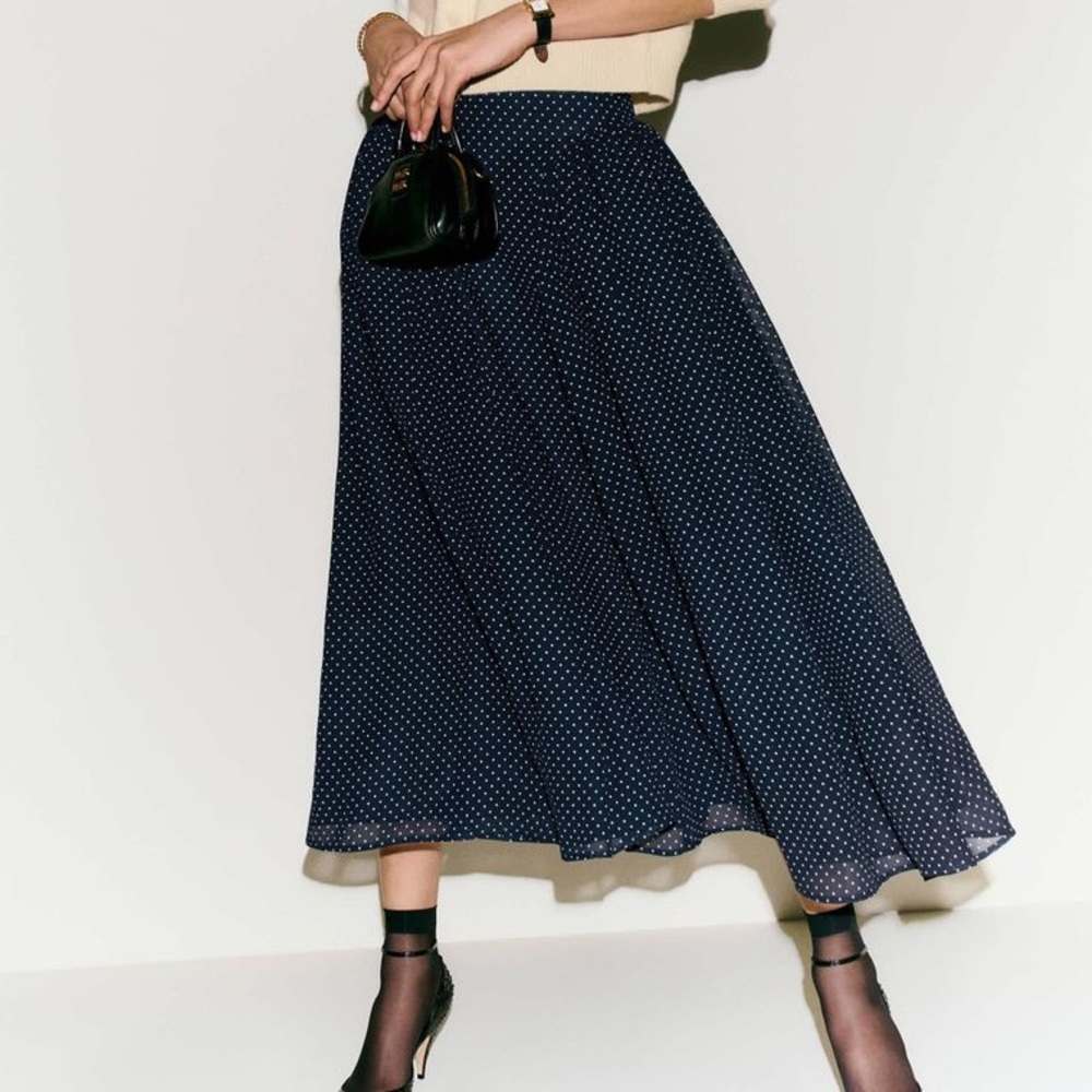 Reformation Gwen Skirt tailored to size 0
